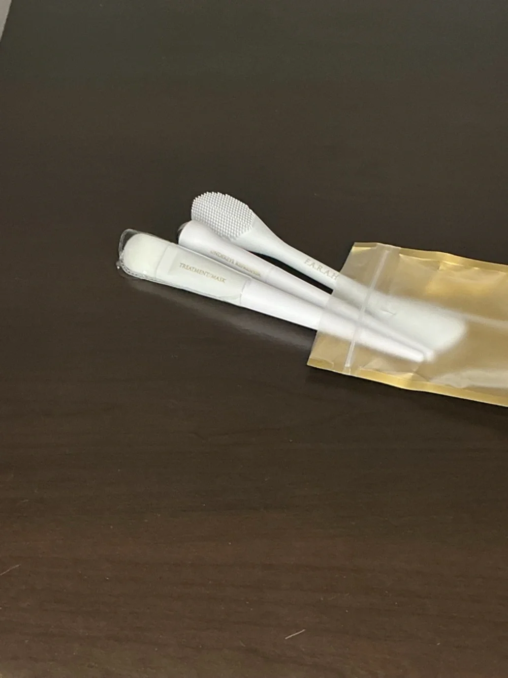 Farah White‎ Makeup Brush and Silicone Applicator Trio